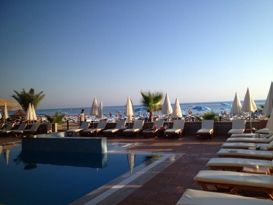 Juli  Alaaddin Beach - Adults only