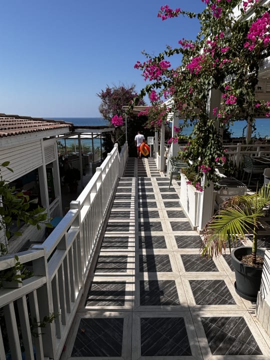 Strand Can Garden Resort