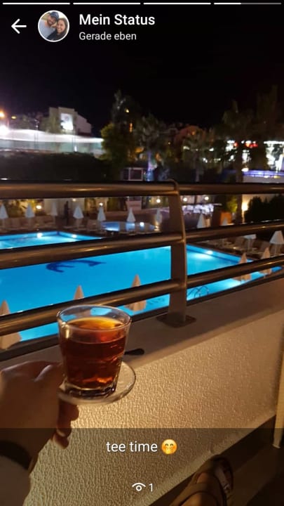 Pool Side Aquamarin Resort & Spa