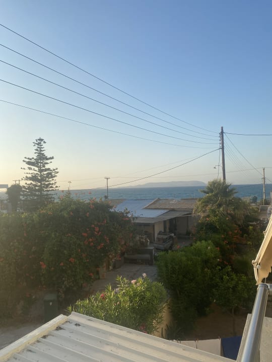 Ausblick Hotel & Apartments Dimitra