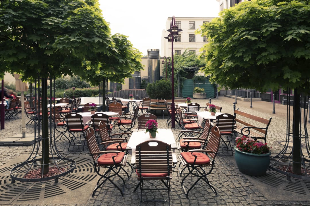 Biergarten Dorint Hotel Leipzig