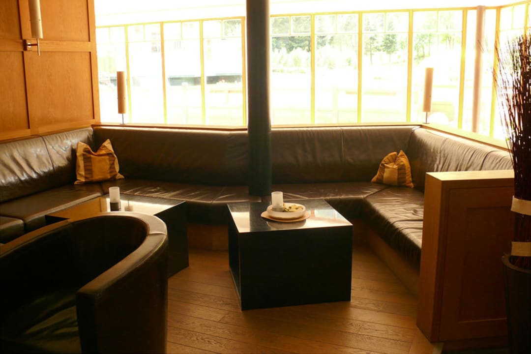 Ecke des Kaminzimmers Falkensteiner Family Resort Lido