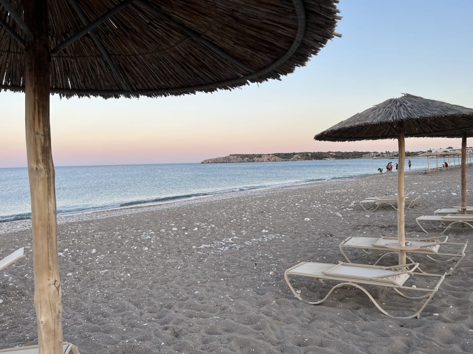 Strand Asterias Beach Resort