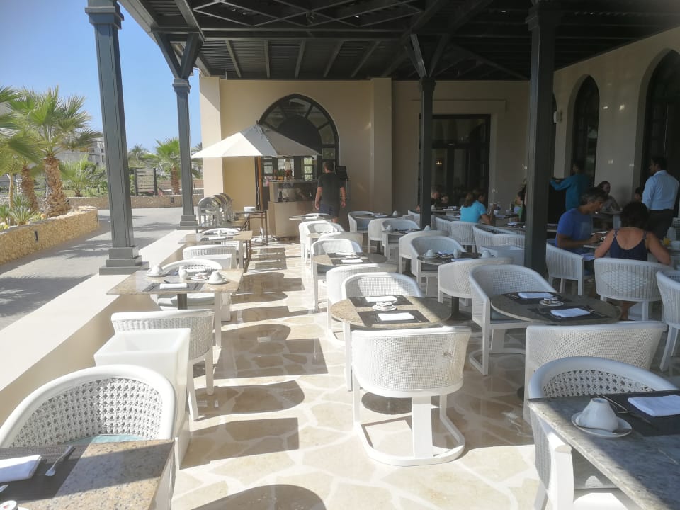 Gastro Salalah Rotana Resort