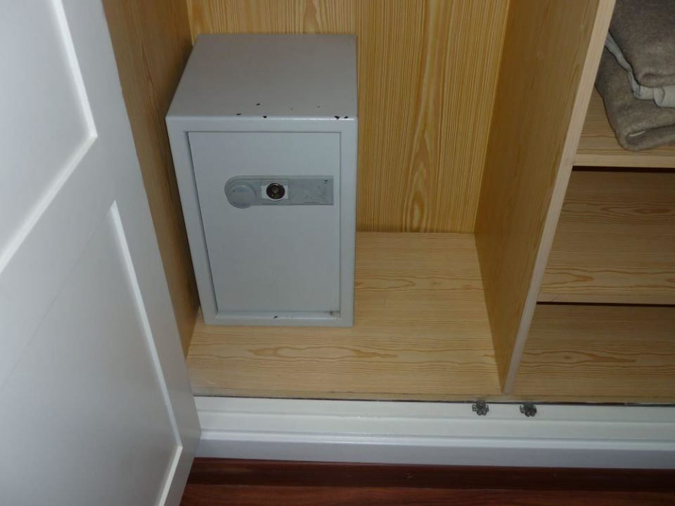 Safe Ole Tropical Tenerife