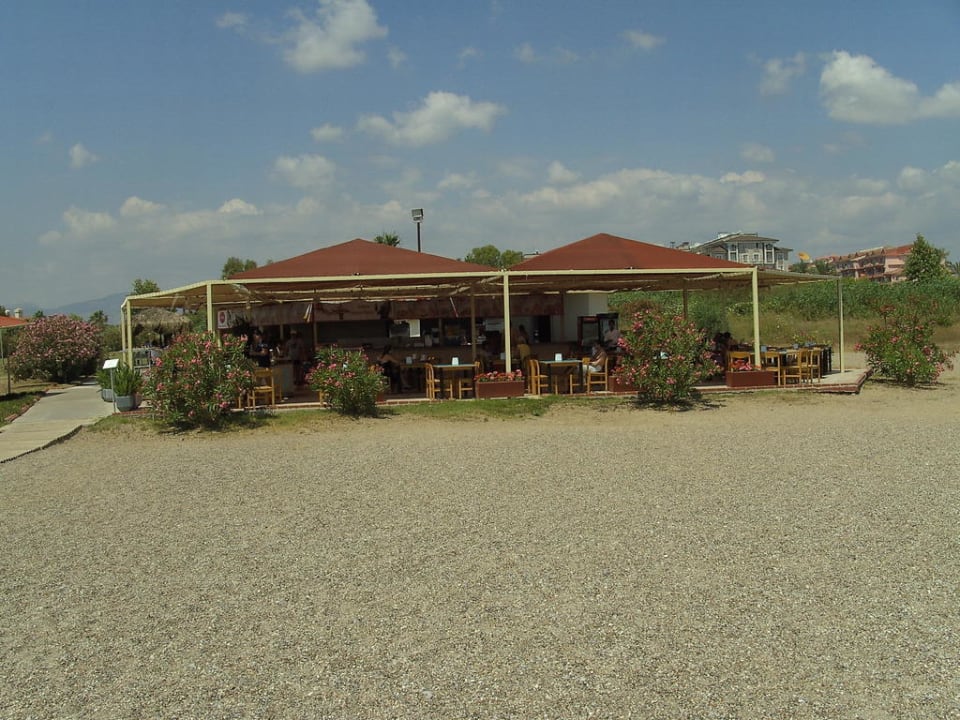 Strandbar Asteria Family Resort Side