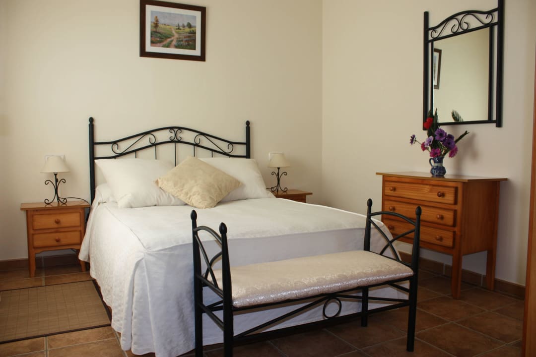 Habitacion principal Hotel Alojamientos Huetor