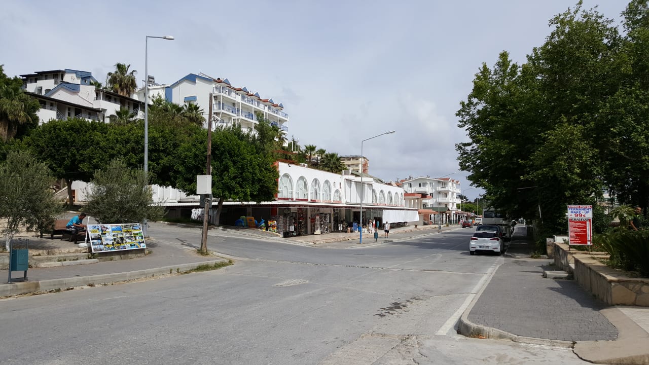 Außenansicht Hotel Sirma