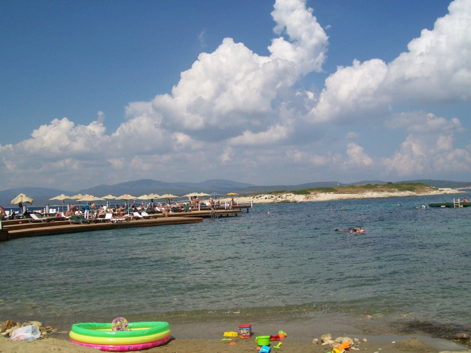 Hoteleigener Strand Royal Teos Thermal Resort Clinic & SPA