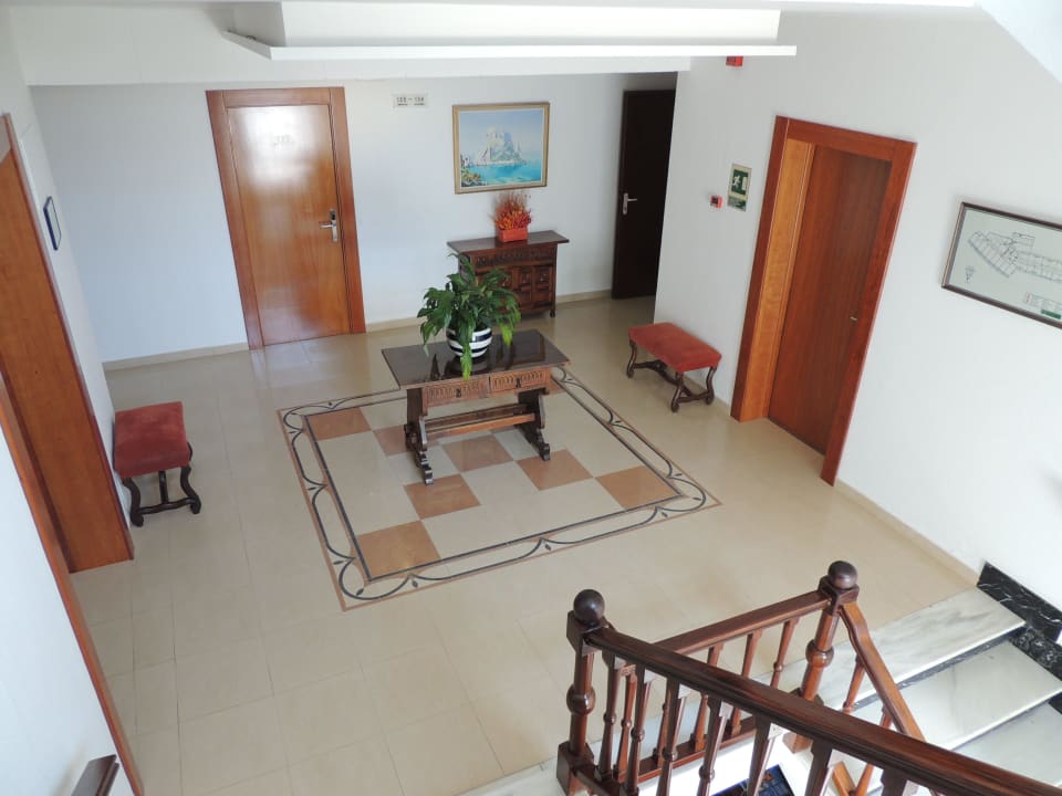 Treppenaufgang Hotel Osiris