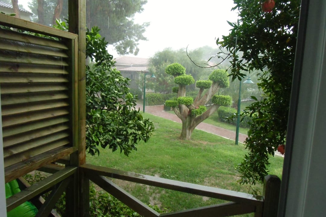 Blick vom Zimmer bei Regen Crystal Flora Beach Resort