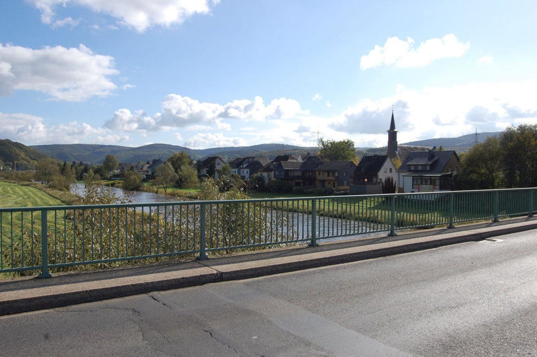 Landschaft Hotel Schützenhof an der Siegbrücke