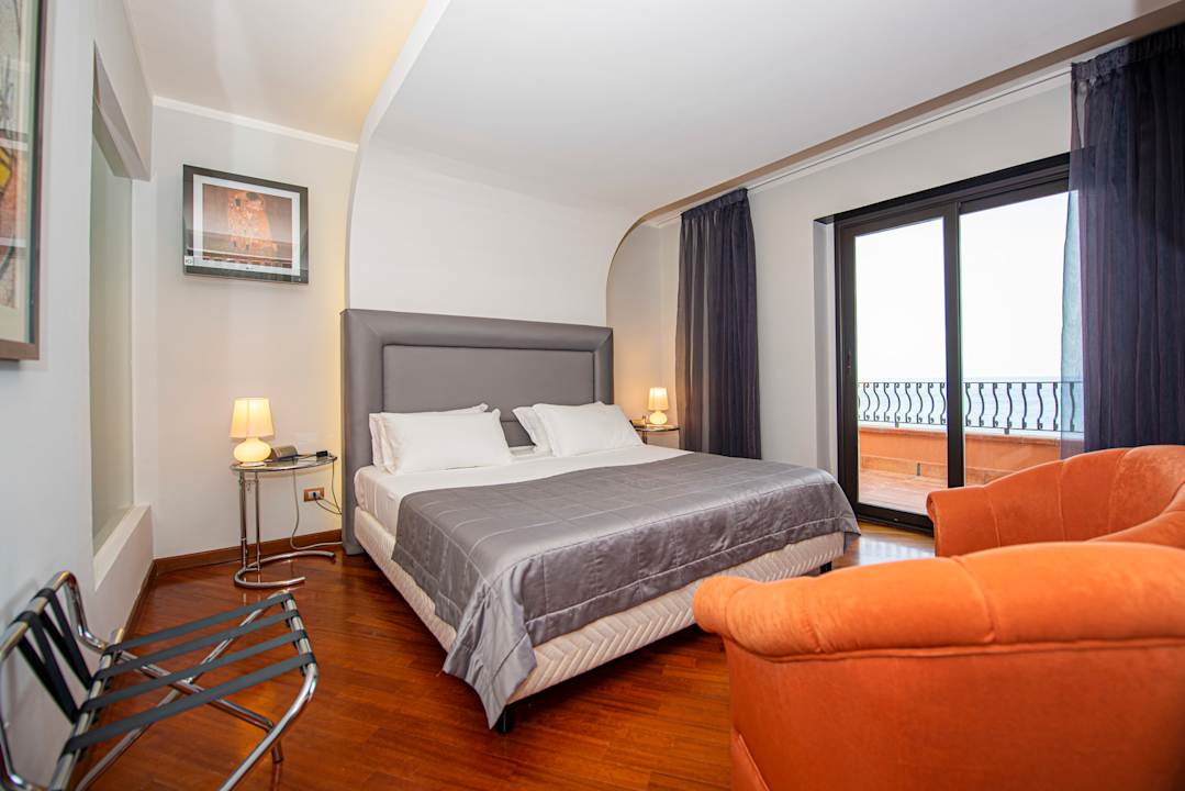 Zimmer Baia Taormina - CDSHotels