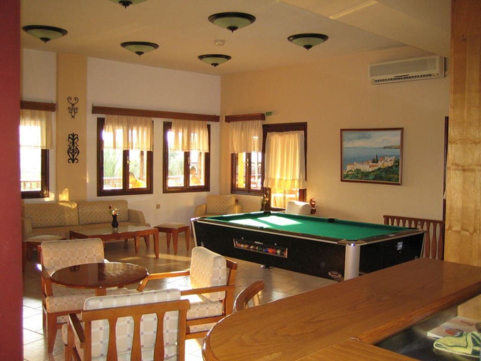 Billardtisch Blue Dolphin Resort Hotel