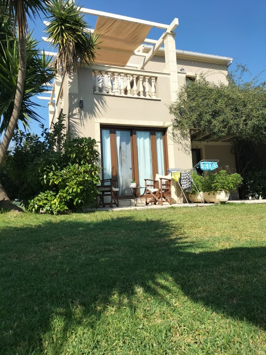 Außenansicht Almyros Villas Resort