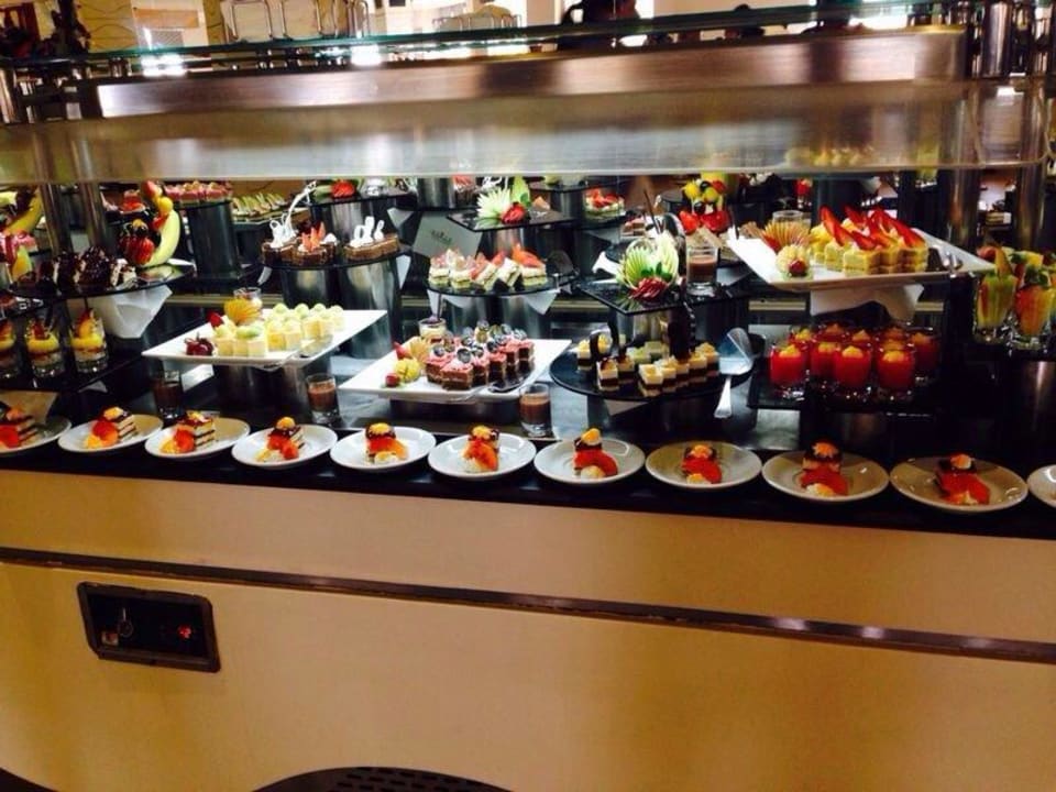 Dessert buffet Rixos Sharm El Sheikh Adults Only 18 +