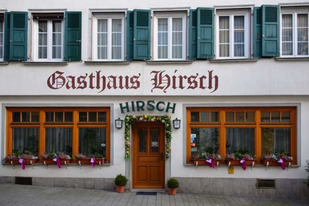 Frontalansicht Gasthaus Hirsch