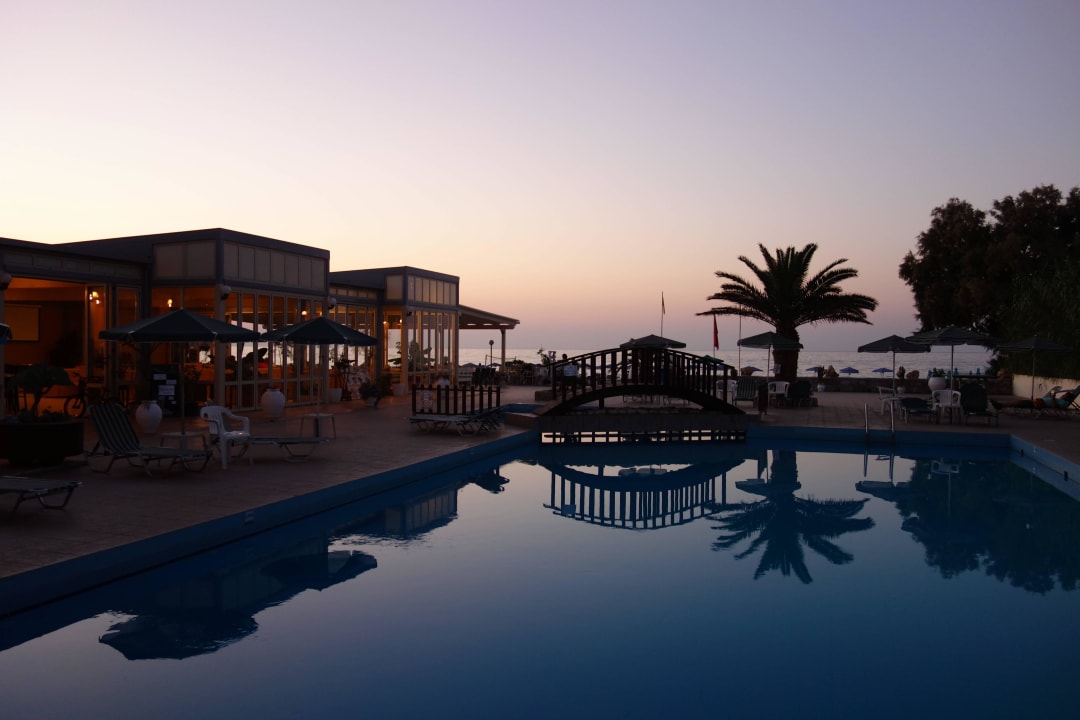 Pool Hotel Kathrin Beach