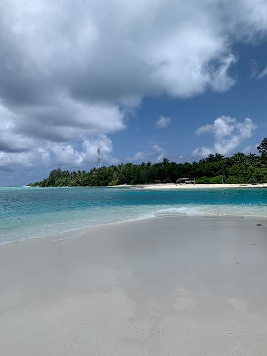 Strand La Pearl Mathiveri