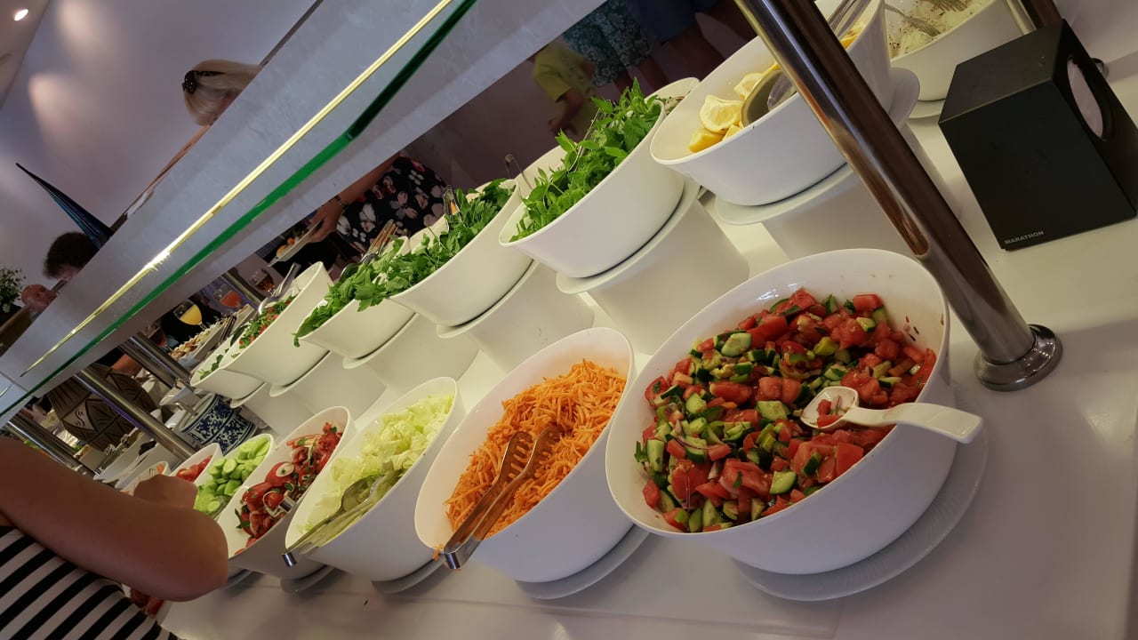 Lecker frischer Salat VONRESORT Golden Beach