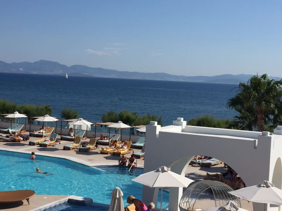 Pool TUI BLUE Oceanis Beach and Spa Resort