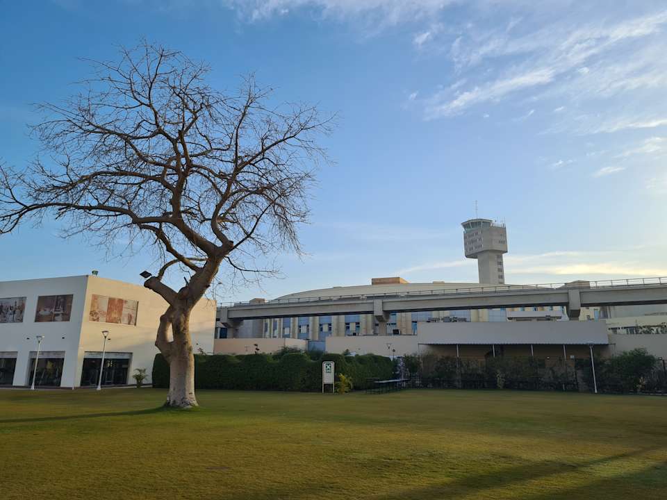 Außenansicht Novotel Cairo Airport