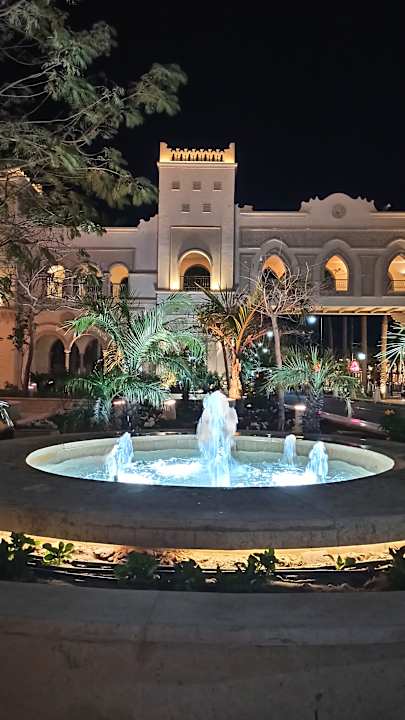 Außenansicht The Grand Palace - Adults only