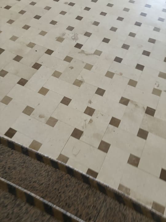 Lobby Hotel El Mouradi Skanes Beach