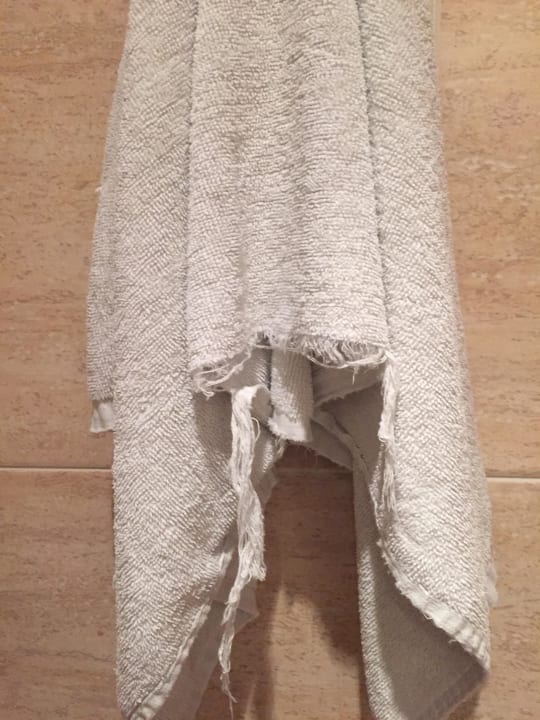 Zerschlissene Handtücher AluaSoul Palma