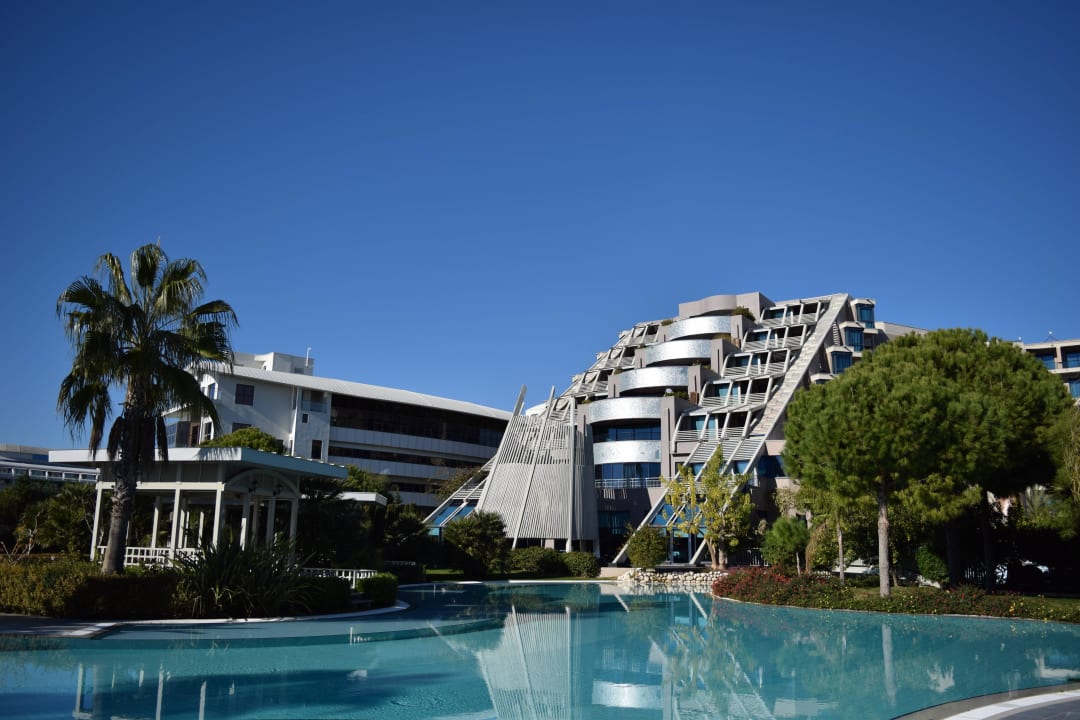Pool Susesi Luxury Resort