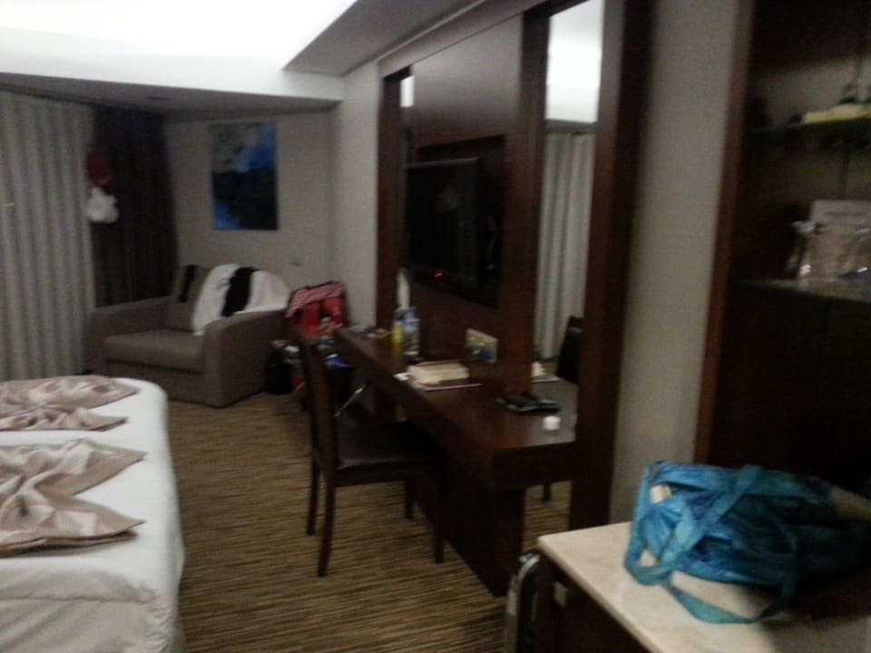 Geräumiges Doppelzimmer Salamis Bay Conti Resort Hotel & Casino