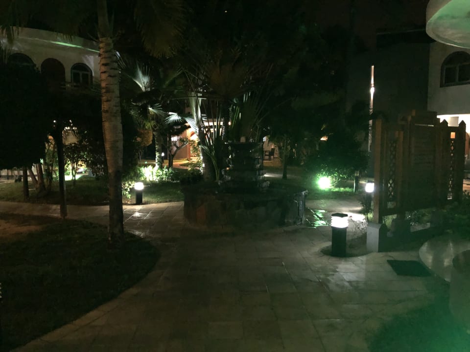 Gartenanlage Gold Beach Resort