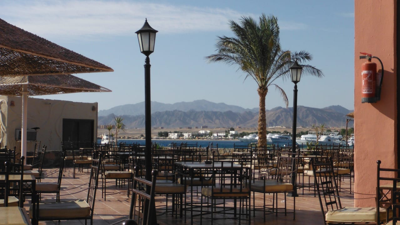 Strandbar Eagles Paradise Abu Soma
