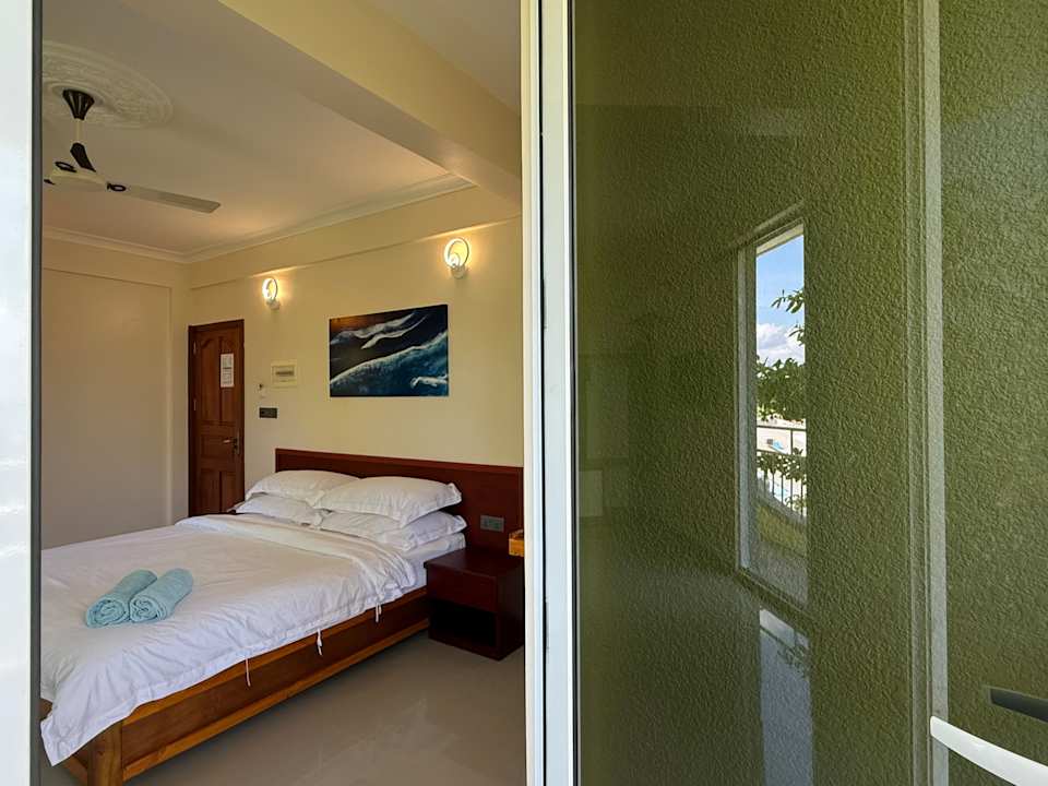 Zimmer Noah Private Beach House: An Oceanfront Gateaway