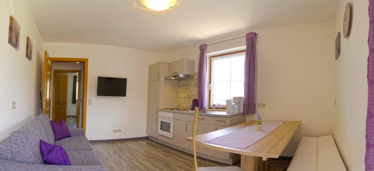 Küche Lavendel Ferienhaus Mitterer