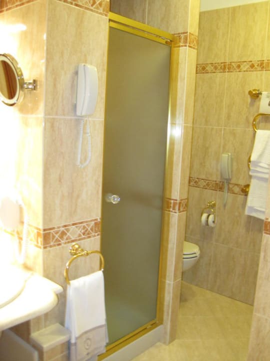 Badezimmer Grand Hotel Dino