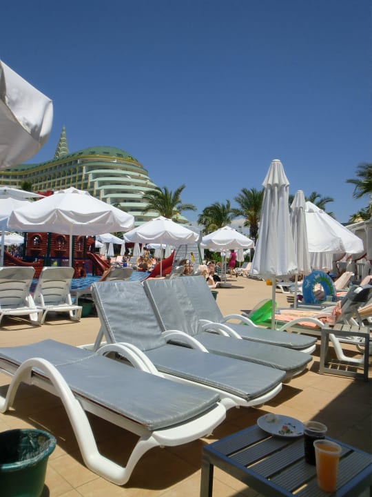 Liegen mit Auflagen Hotel Delphin Imperial