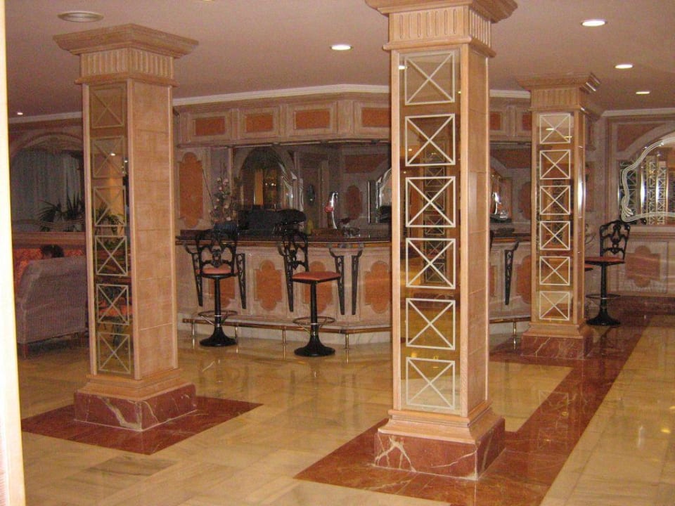 Lobby Grupotel Los Principes & Spa