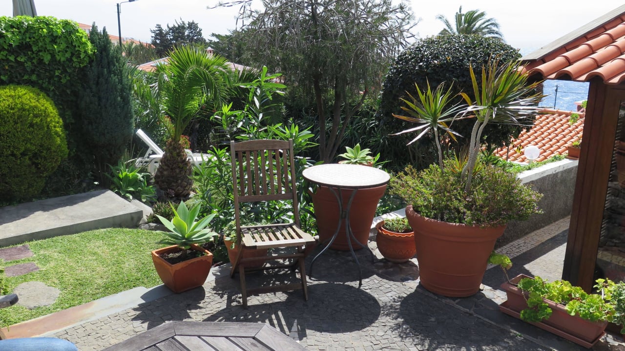 Blick in den kleinen Garten Apartamento Sonho Lindo
