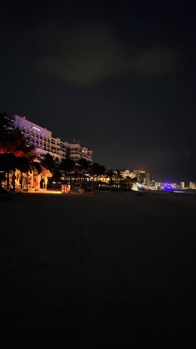 Strand Hotel Flamingo Cancun Resort