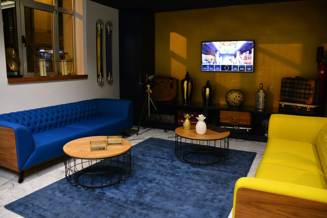 Lobby Design Plus BEX Hotel