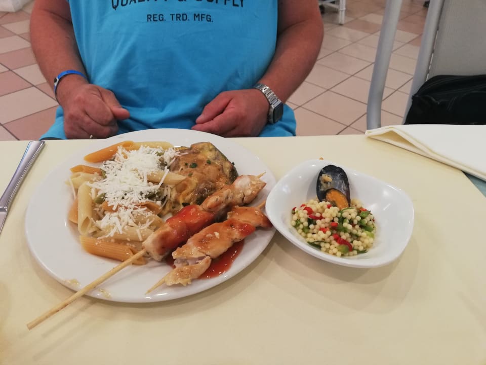 Gastro Anissa Beach & Village
