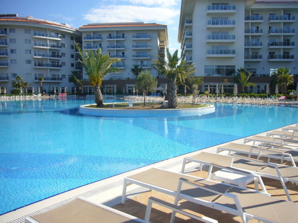 Pool Seaden Sea World Resort & Spa