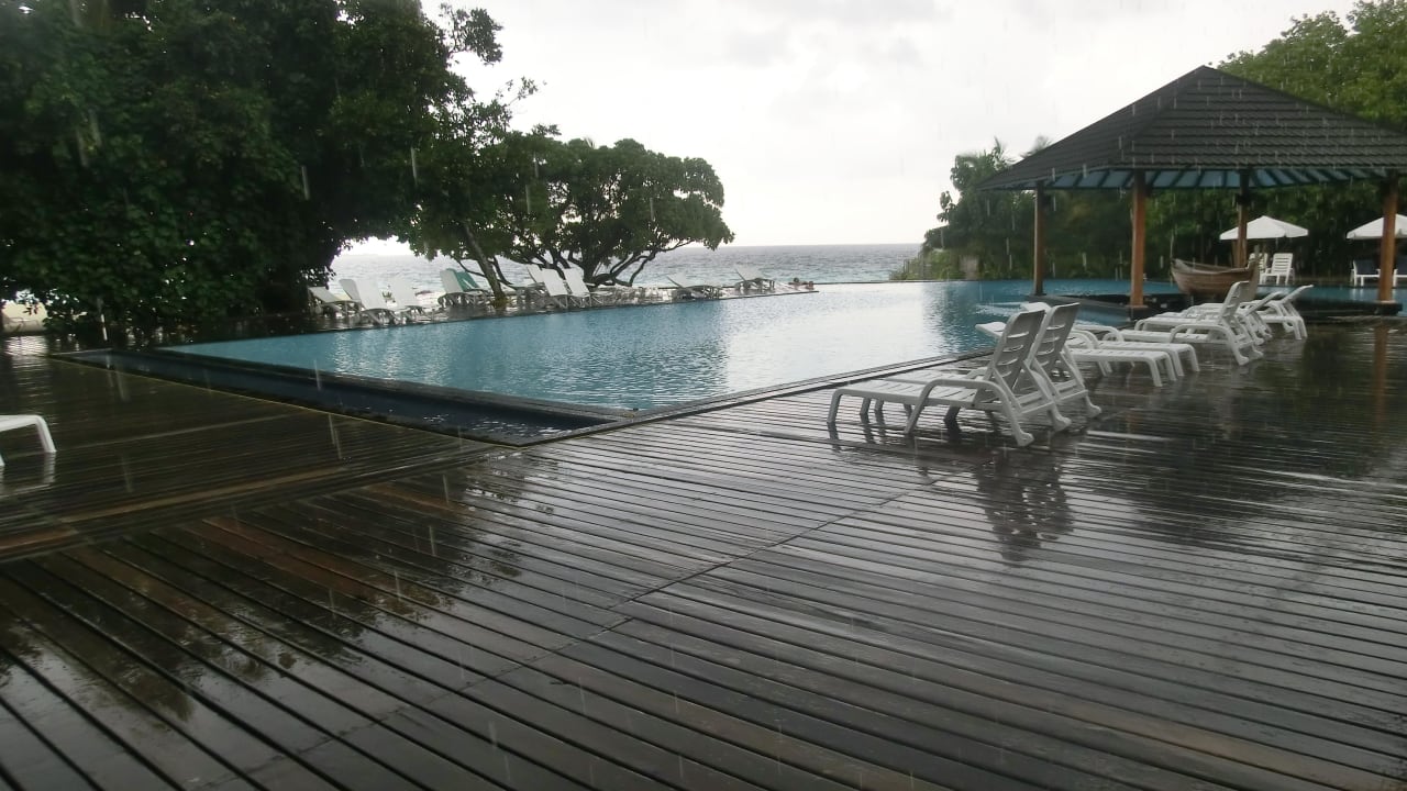 Regentag Adaaran Select Meedhupparu Island Resort - Premium All Inclusive