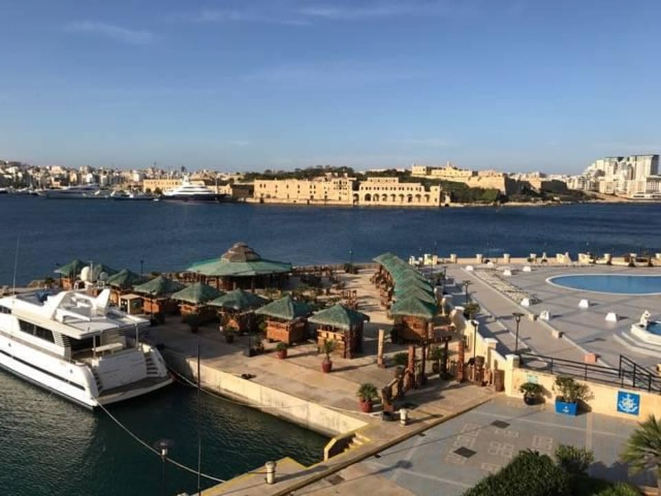 Blick vom Balkon Grand Hotel Excelsior Malta