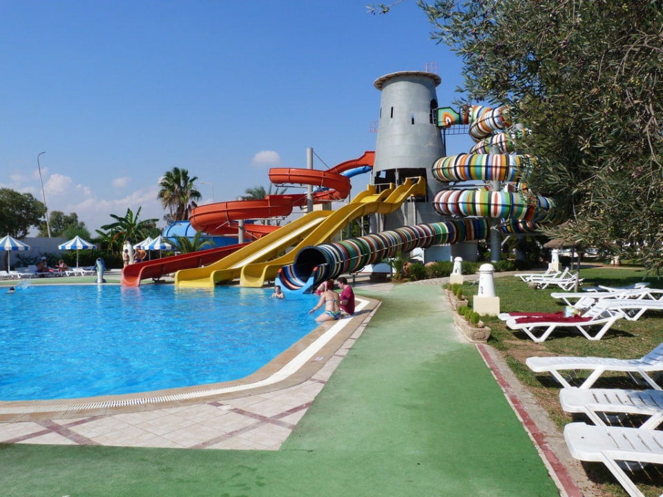 Blick auf den Aquapark Eden Club