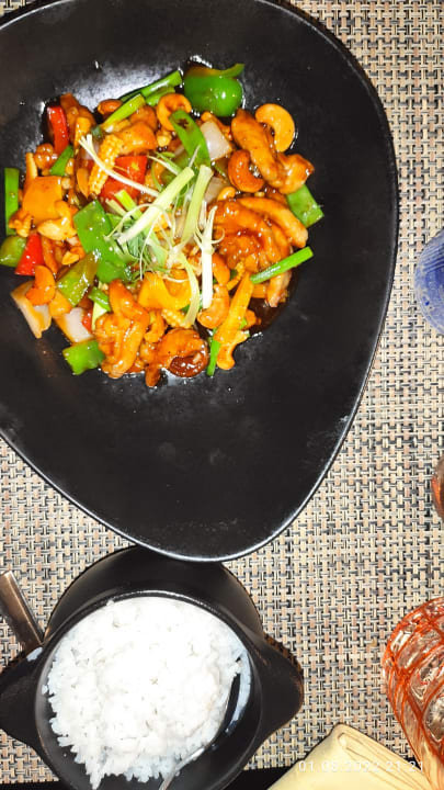 Gastro Hotel Le Meridien Al Aqah Beach Resort