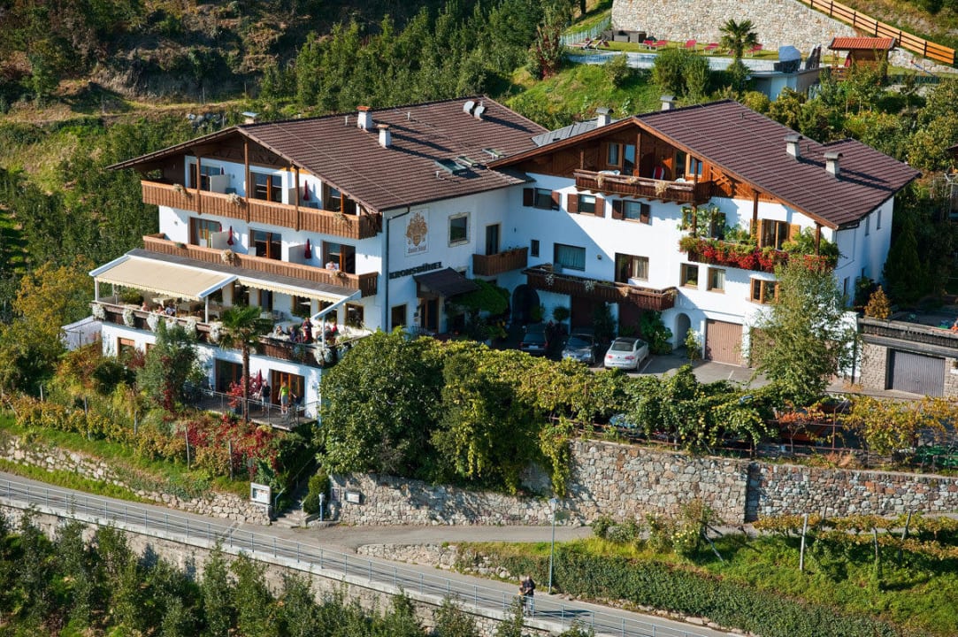 Hausansicht Hotel Kronsbühel