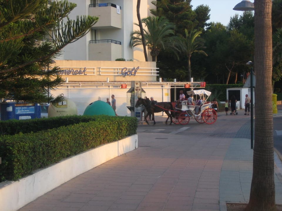 Kleiner Laden an der Ecke von Bahia Grande Hipotels Bahia Grande