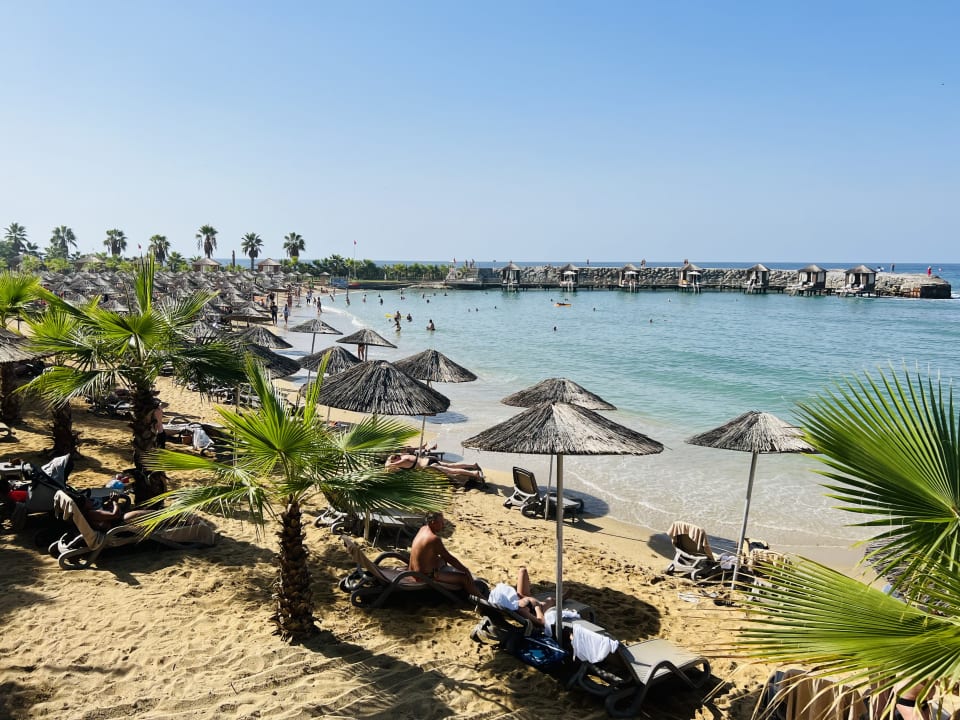 Strand Rubi Platinum Spa Resort & Suites